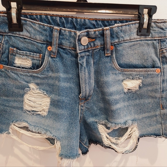 Short - Picture 2 of 2